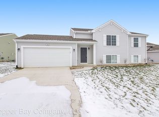 5249 Bittersweet Dr, Muskegon, MI 49445