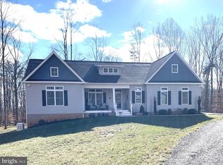 9545 Hollow Oak Ct, Culpeper, VA 22701