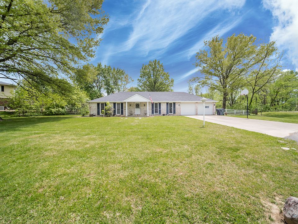 13909 W Raintree Ct, Daleville, IN 47334 MLS 21922238 Zillow