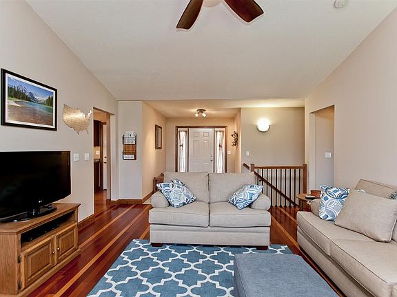 5th image of 1030 Hampshire Dr