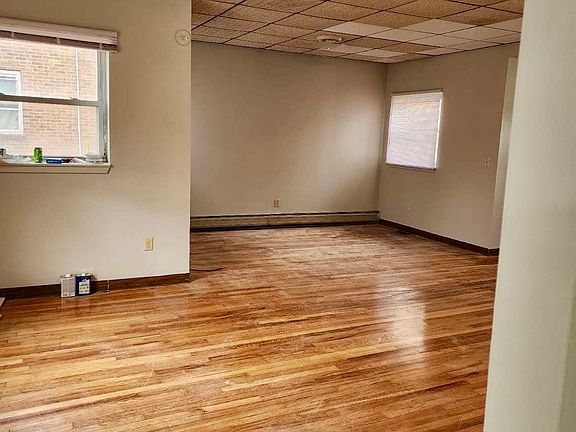 2nd image of 11 Tompkins St #1