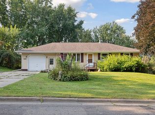 6485 2nd St N, Oakdale, MN 55128