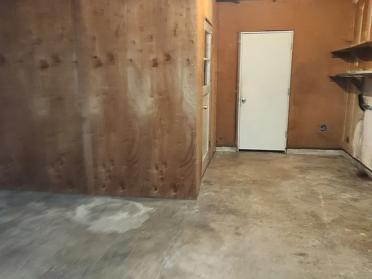 615 8th Ave — Photo 14