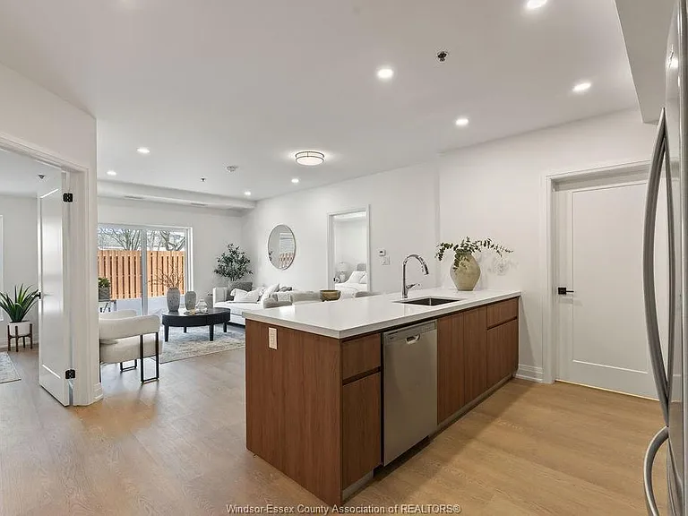 11646 Tecumseh Rd E #201 — Photo 9
