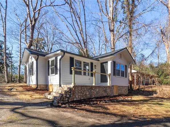 705 Mountain Rd, Asheboro, NC 27205