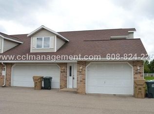6115 Dell Dr, Madison, WI 53718