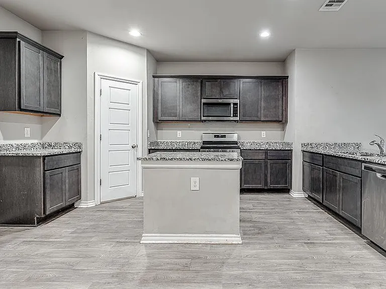 4405 Montage Blvd — Photo 8
