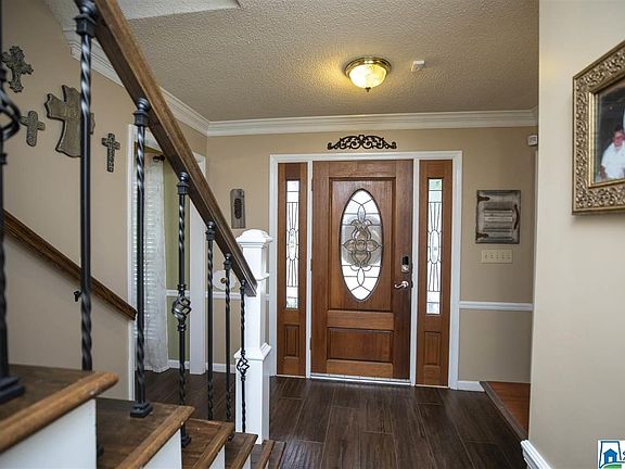 4th image of 204 Westchester Cir