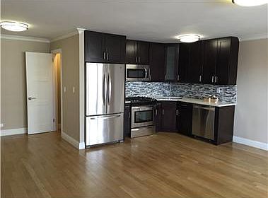 1st image of 80 N Moore St APT 36L