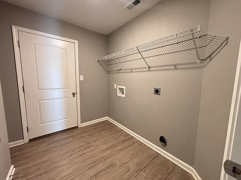 2525 Feathersound Way — Photo 9