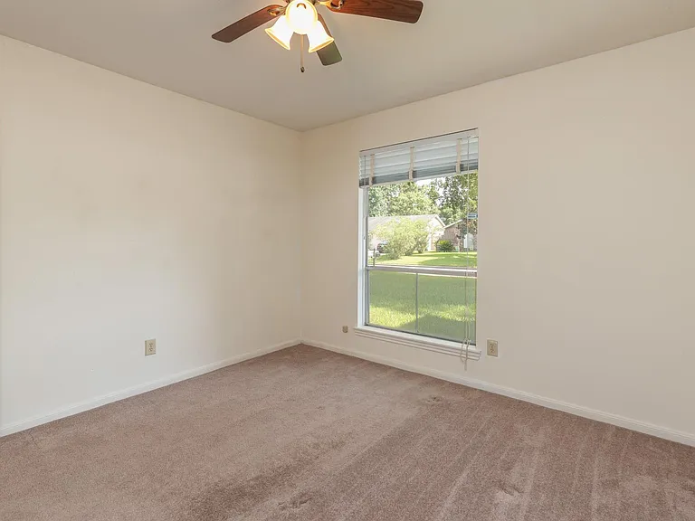 2623 Longleaf Pines Dr — Photo 29