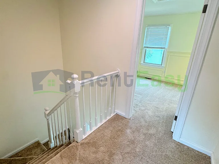 1838 Volvo Pkwy — Photo 21
