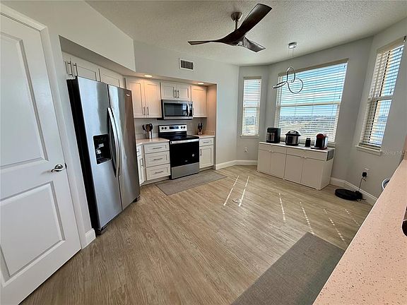 5th image of 960 STARKEY ROAD #10501