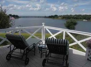 79 Rysam St, Sag Harbor, NY 11963