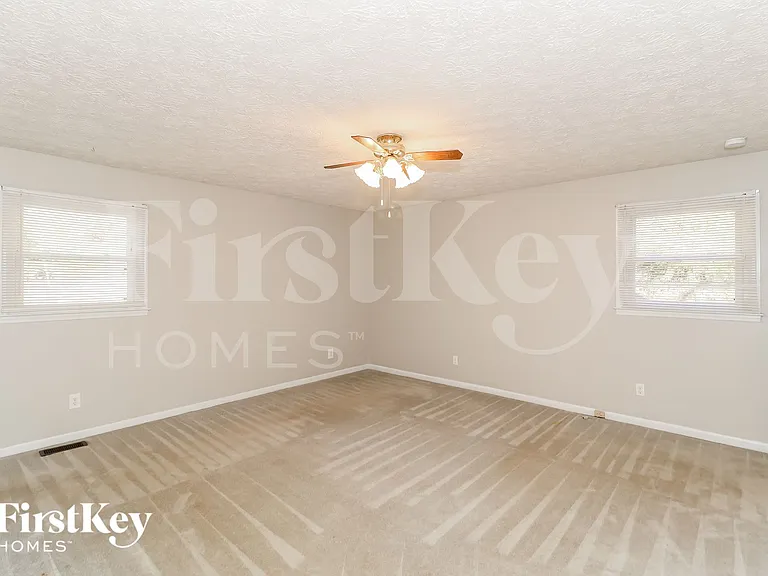 2333 Donnie Lee Dr — Photo 9