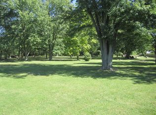 6590 Mosier Rd, Yellow Springs, OH 45387