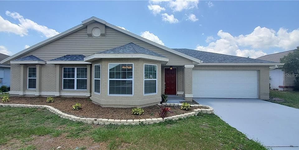 1st image of 212 Palmwood Ct