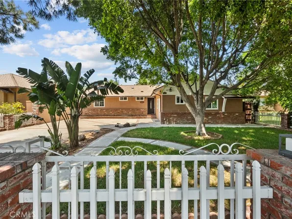 15711 Hiawatha St, Granada Hills, CA 91344