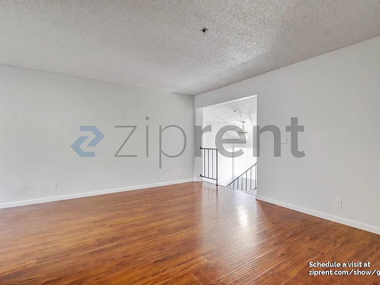 3626 Hallelujah Ct #3 — Photo 5