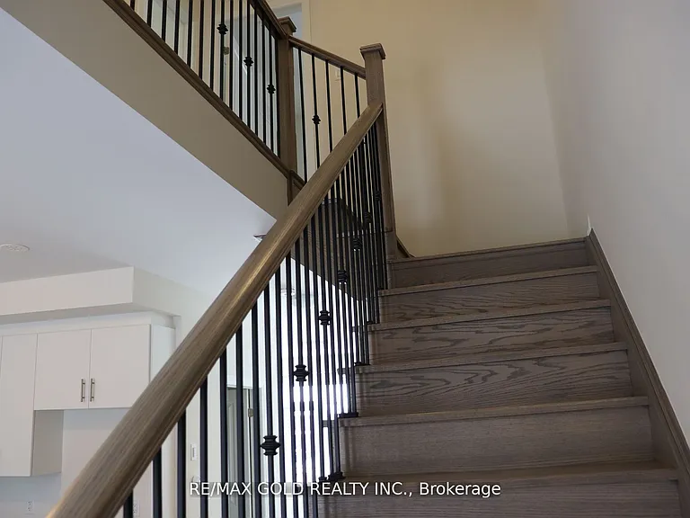 29 Cherry Hill Ln — Photo 5