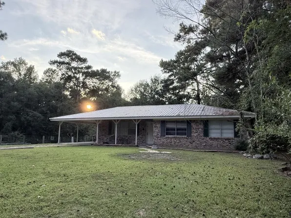 25 Sam Powell Rd, Picayune, MS 39466