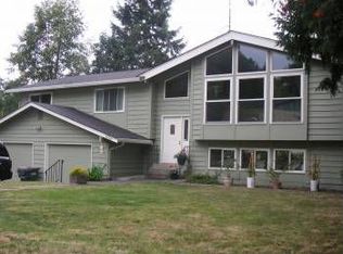 5908 41st Ave E, Tacoma, WA 98443