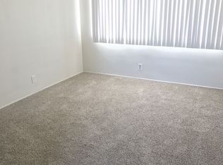 11526 Inglewood Ave APT D, Hawthorne, CA 90250