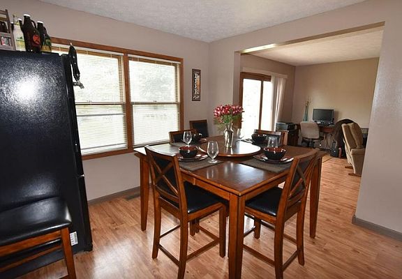 4th image of 3464 Oldfield Ln