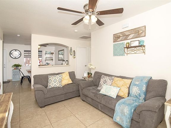 4th image of 286 E Aquila St