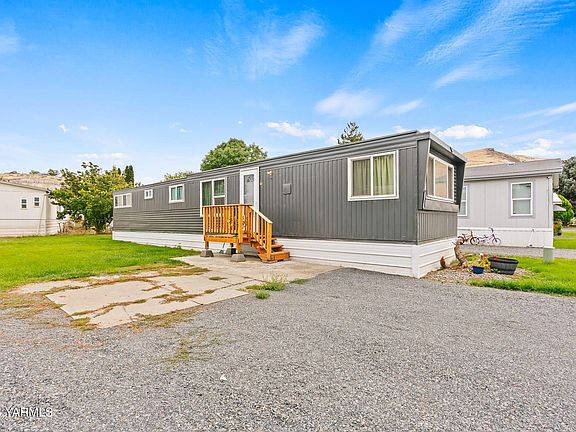 2nd image of 110 Sage Trail Rd Unit 13