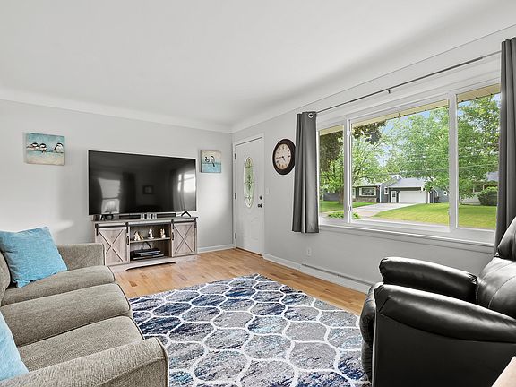 4th image of 2717 Rolling Hill Ave