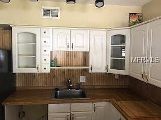 2nd image of 4711 Cresthill Dr