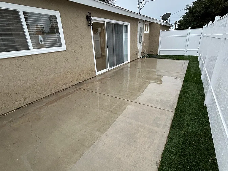 2225 Knight Ct — Photo 9