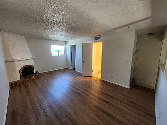 4th image of 1831 W Mulberry Dr