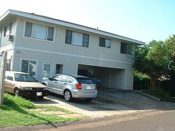 Off street parking for 6 cars