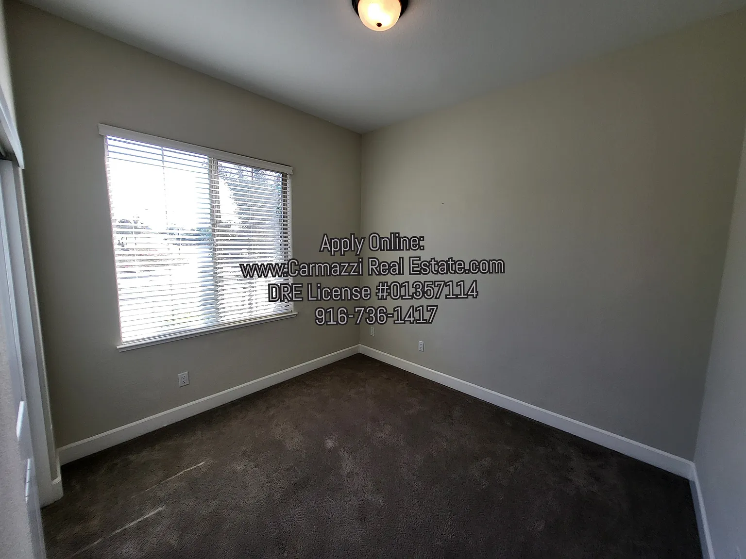 2901 Laredo Drive - 1 — Photo 3