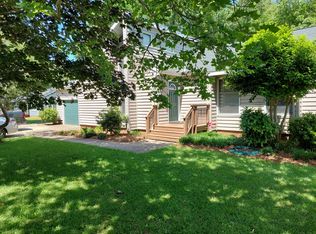912 Lindsley Dr, Virginia Beach, VA 23454
