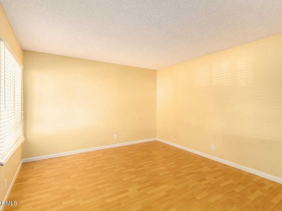 4th image of 622 N Lesueur Cir