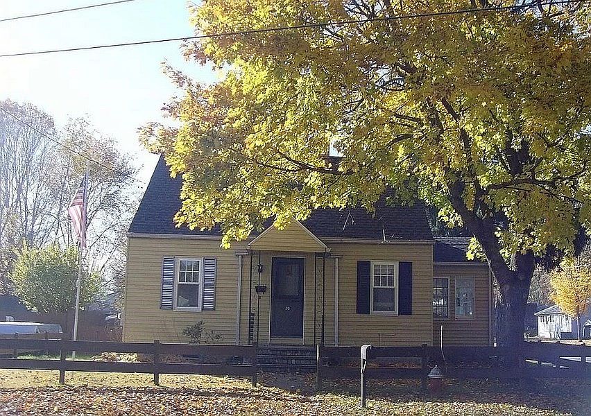 20 Searls St, Easthampton, MA 01027 Zillow