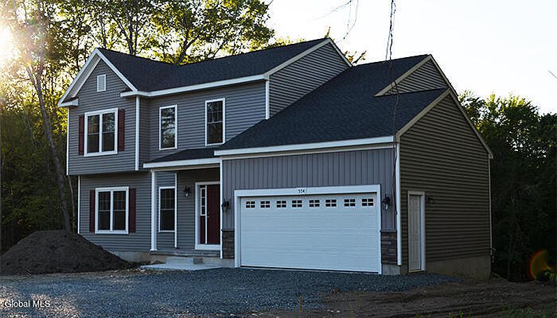 3rd image of 21 Karl Farm Road