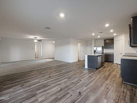 4th image of 603 W PINTAIL Drive
