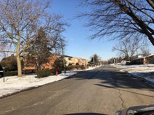 4th image of 15104 S Woodlawn Ave