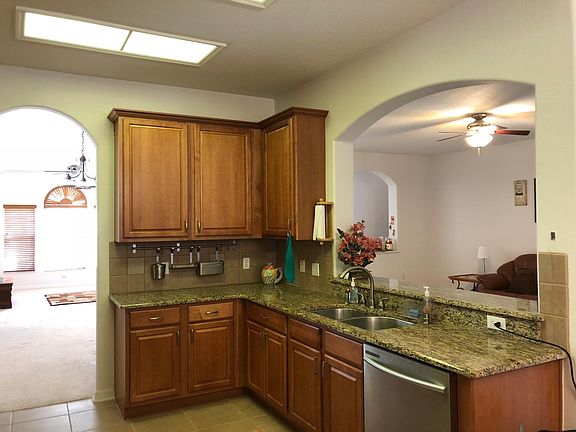 4th image of 451 Cortona Dr