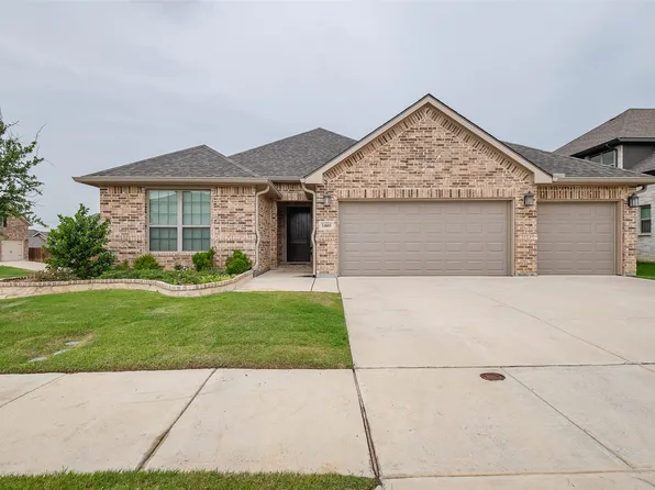 14601 Donner Trl, Roanoke, TX 76262