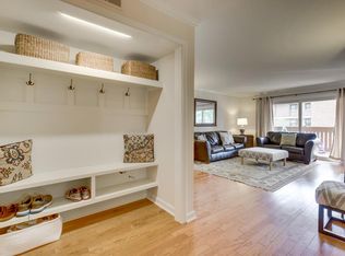 117 Hillsboro Pl, Nashville, TN 37215
