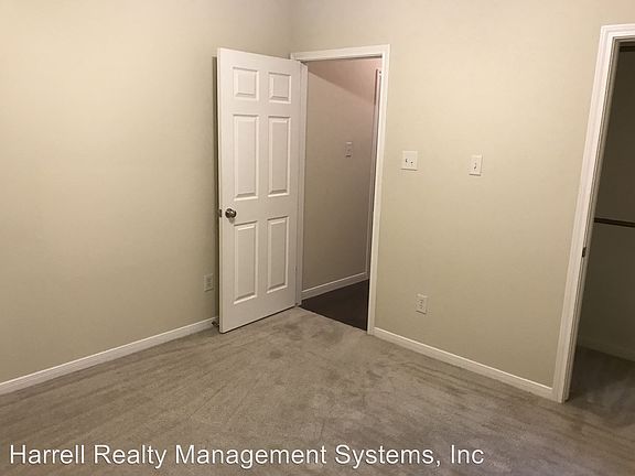 5th image of 609 Park Hill Cir