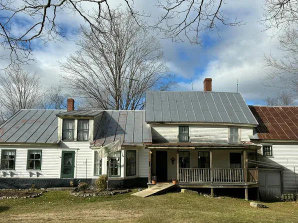 89 Holman Road, Dixfield, ME 04224