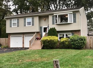 67 Mallard Rd, Bayville, NJ 08721