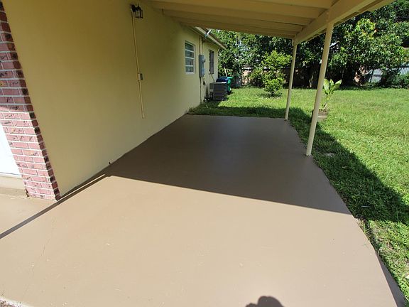 4th image of 5535 NW 172nd Ter