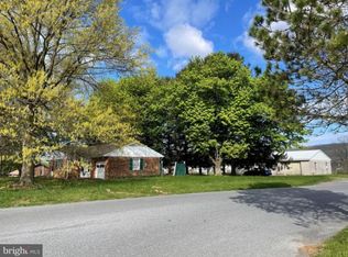 55 Fisher Ave, Jonestown, PA 17038